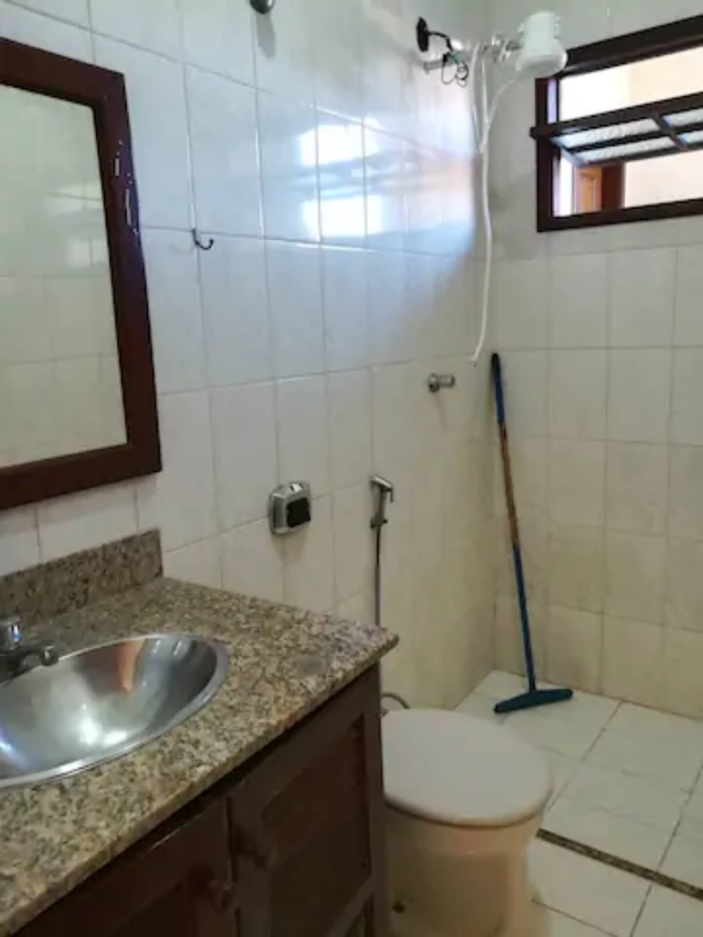 Guanabara/Castelhanos 3 quartos - 2º andar - Imagem 8