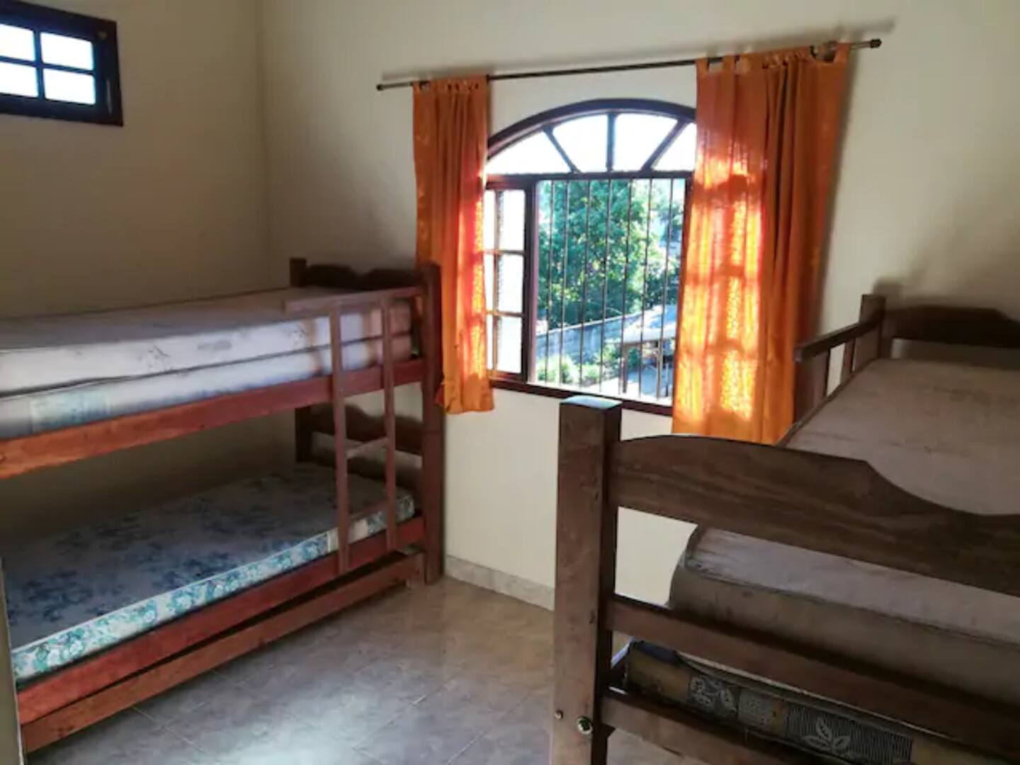 Guanabara/Castelhanos 3 quartos - 2º andar - Imagem 6